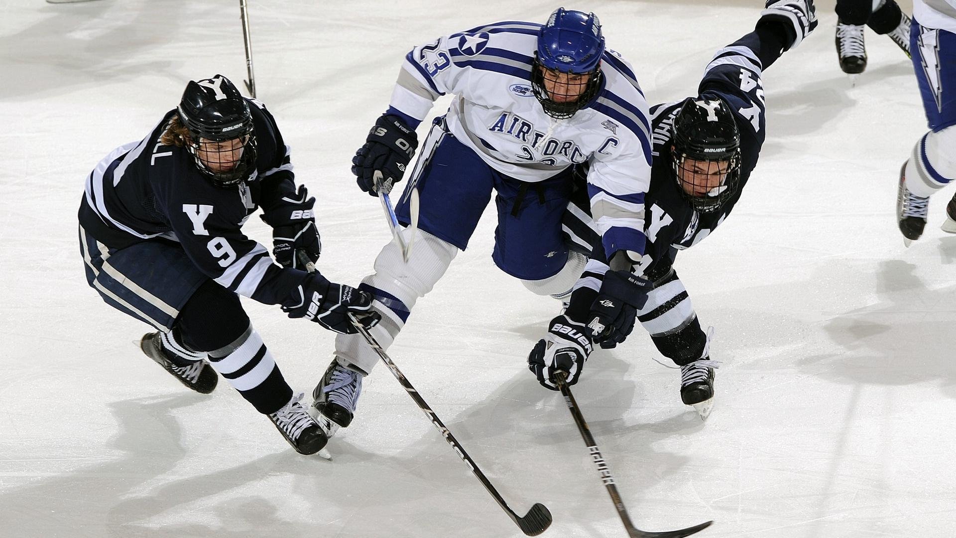 基层足球能否成为未来的希望,足球基层教练现状